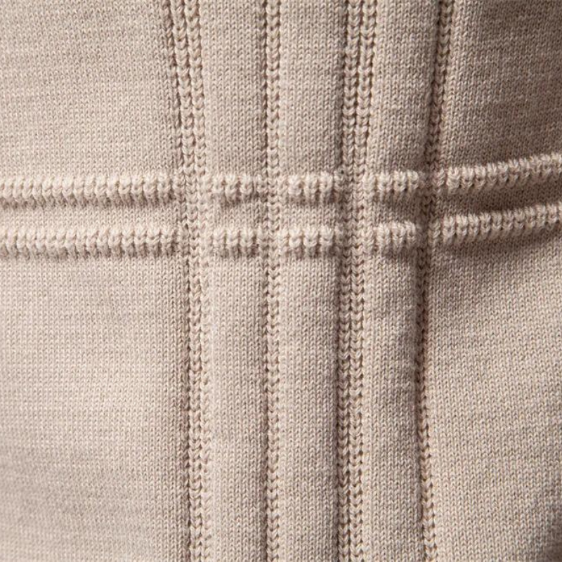 Rylan | Stylish men's sweater with checkered design